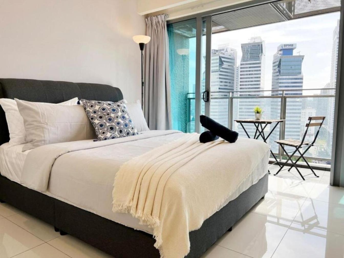 Mercu Summer Suites Klcc By Comfort Suites 쿠알라룸푸르 외부 사진